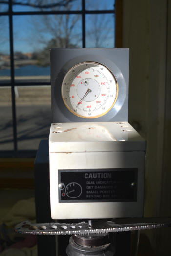 Rockwell hardness testing of knife blades after heat treating and tempering